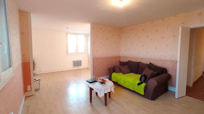 Appartement - 75 m² - 3 pièces