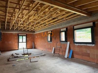 Maison - 196 m² - 5 pièces