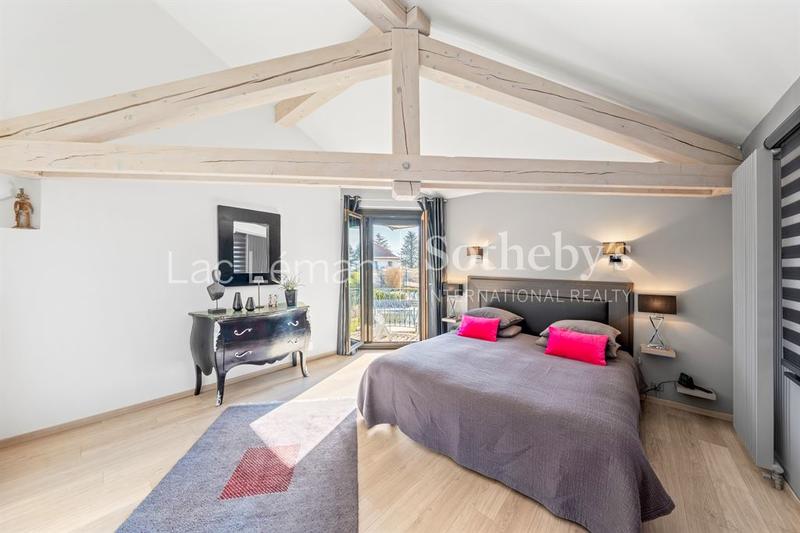 Maison - 200 m² - 6 pièces