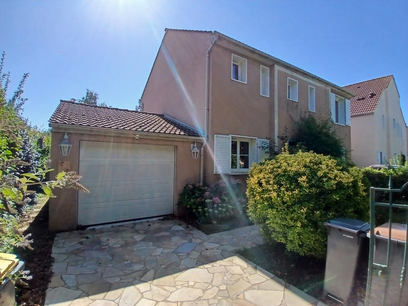 Maison - 119 m² - 7 pièces