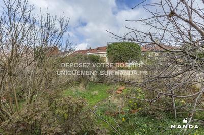 Chambre - 16 m² - 5 pièces