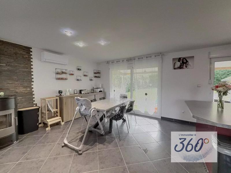 Maison - 95 m² - 3 pièces