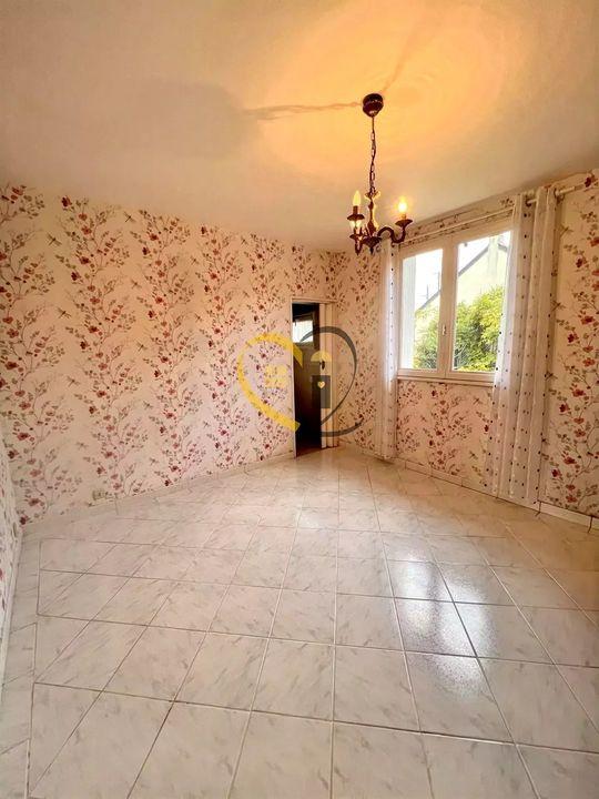 Maison - 103 m² - 4 pièces