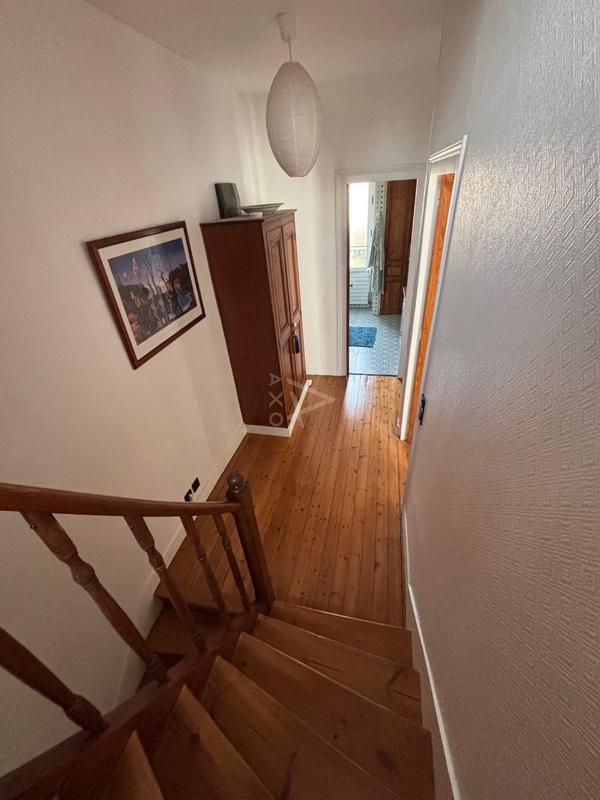 Maison - 120 m² - 5 pièces