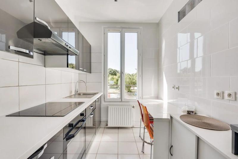 Maison - 172 m² - 9 pièces