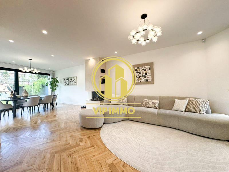 Maison contemporaine - 160 m² - 8 pièces