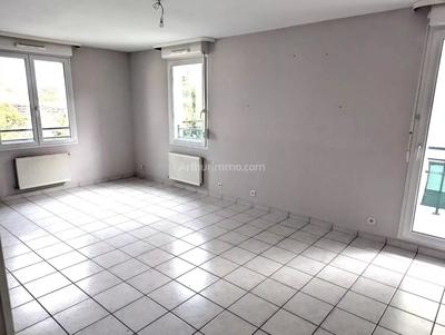 Appartement - 86 m² - 3 pièces