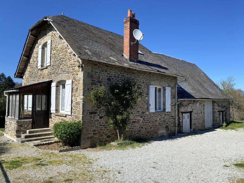 Maison ancienne - 205 m² - 8 pièces