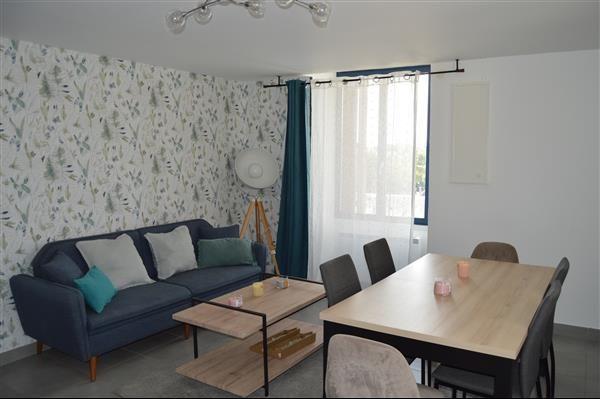 Appartement - 70 m² - 6 pièces