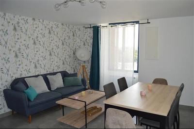 Appartement - 70 m² - 6 pièces