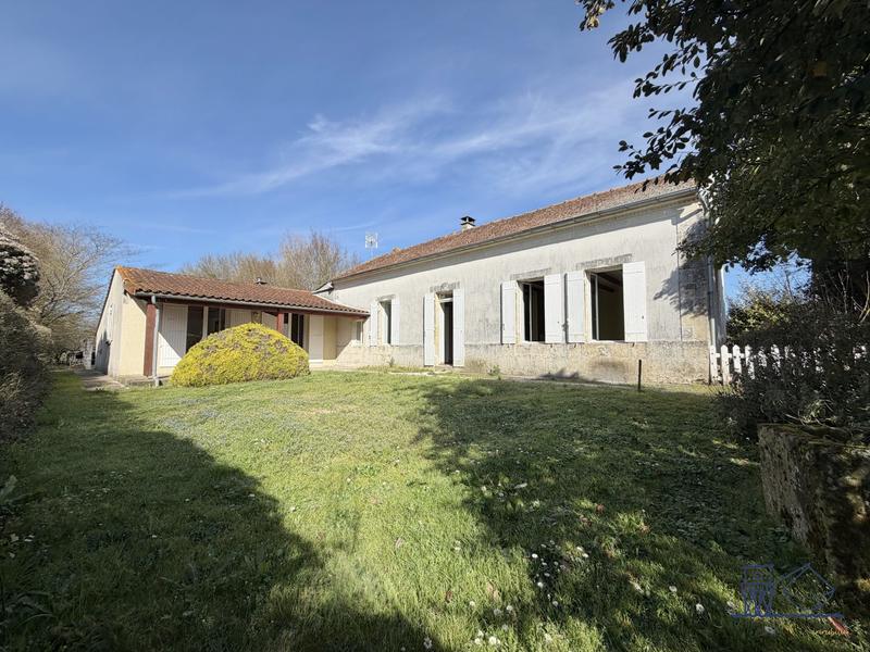 Maison ancienne - 114 m² - 4 pièces