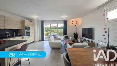 Maison - 91 m² - 4 pièces