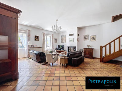 Maison ancienne - 200 m² - 8 pièces