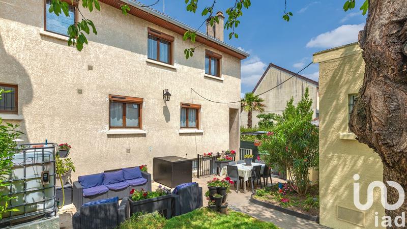 Maison - 140 m² - 5 pièces