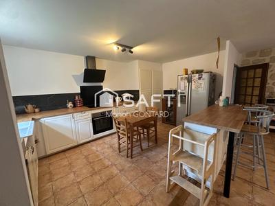 Maison - 140 m² - 6 pièces