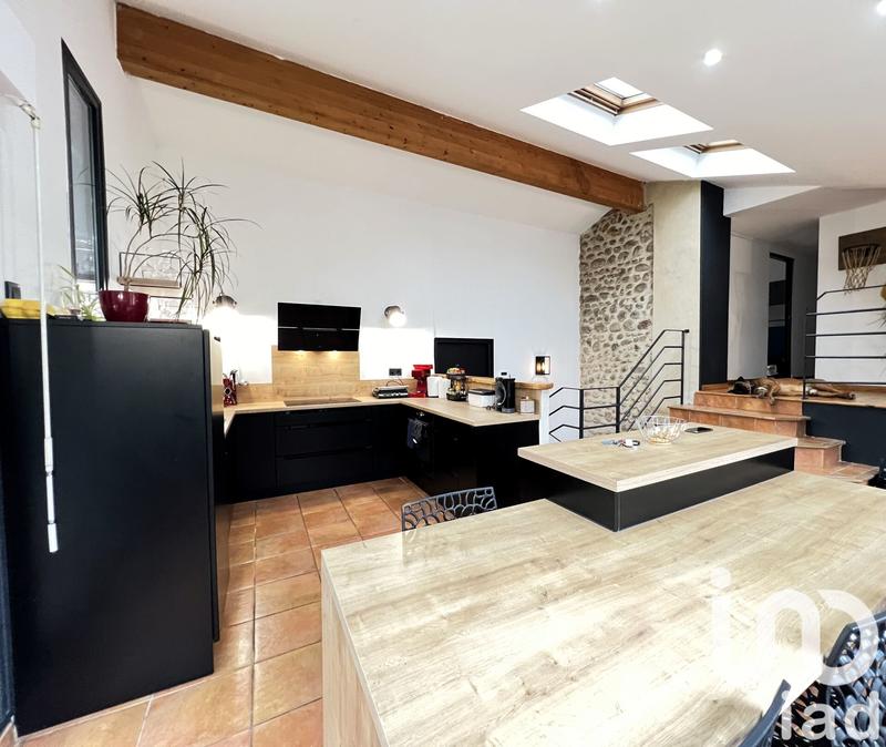 Maison - 175 m² - 6 pièces