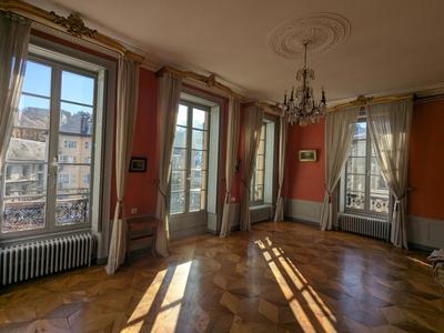 Appartement - 156 m² - 5 pièces