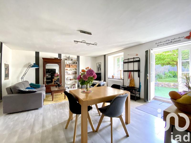 Maison de village - 87 m² - 5 pièces