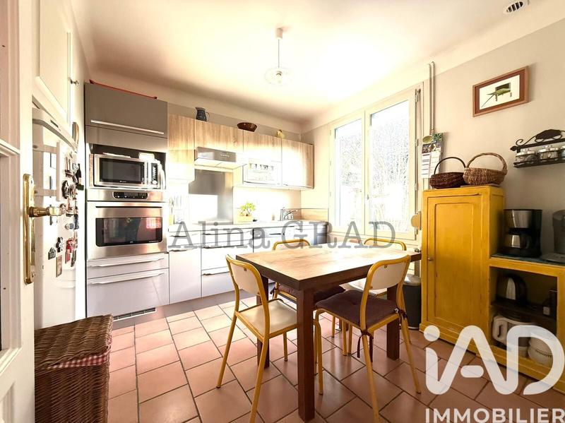 Maison - 112 m² - 6 pièces