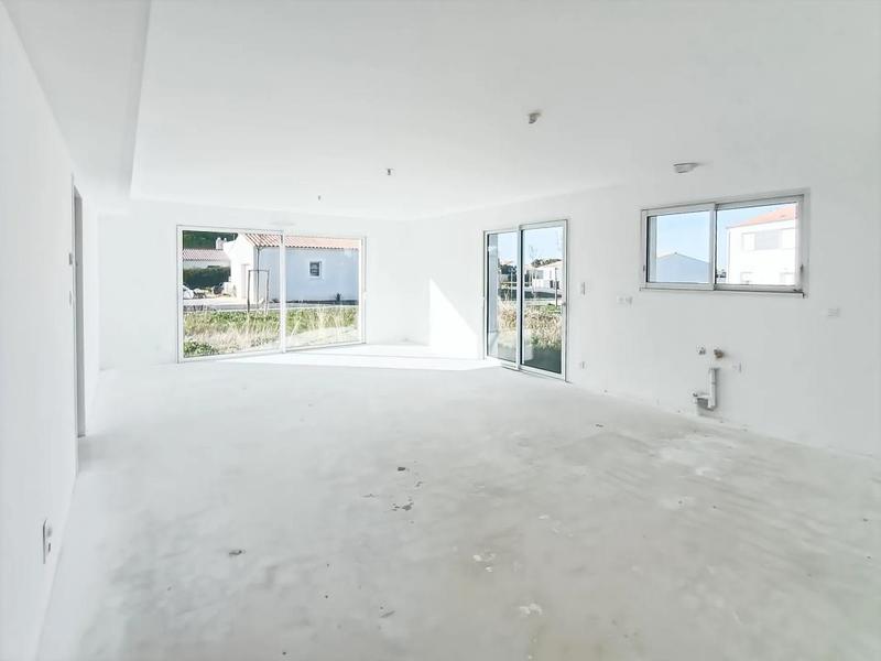 Maison - 90 m² - 3 pièces