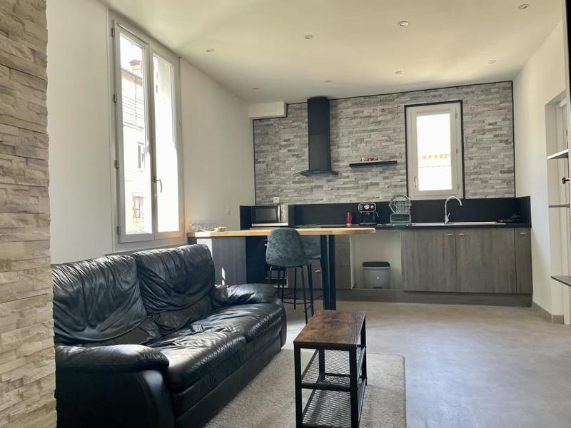 Villa - 298 m² - 8 pièces