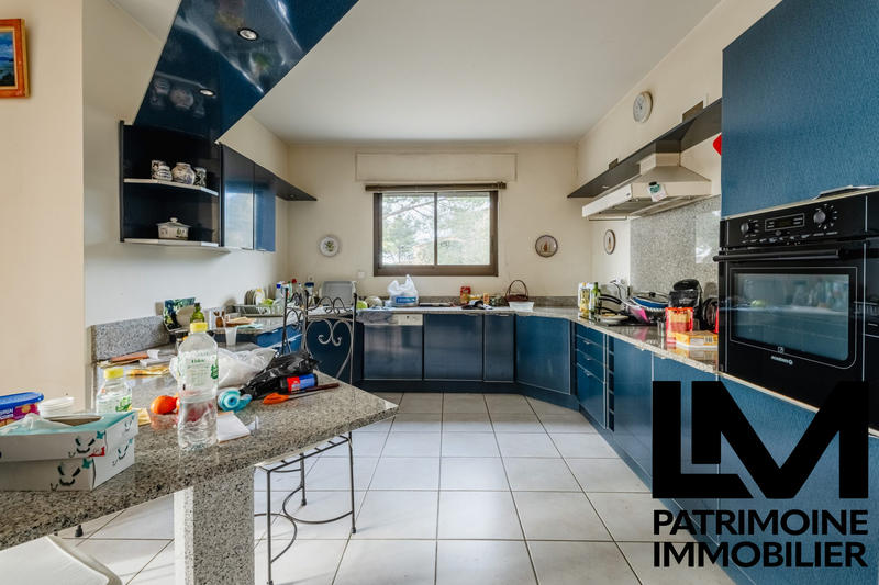 Villa - 185 m² - 5 pièces