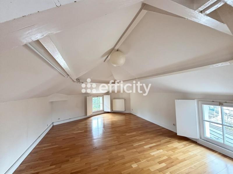 Maison - 137 m² - 4 pièces