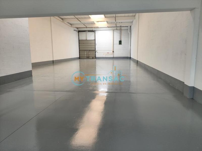 Local d'activité / Entrepôt - 534 m²