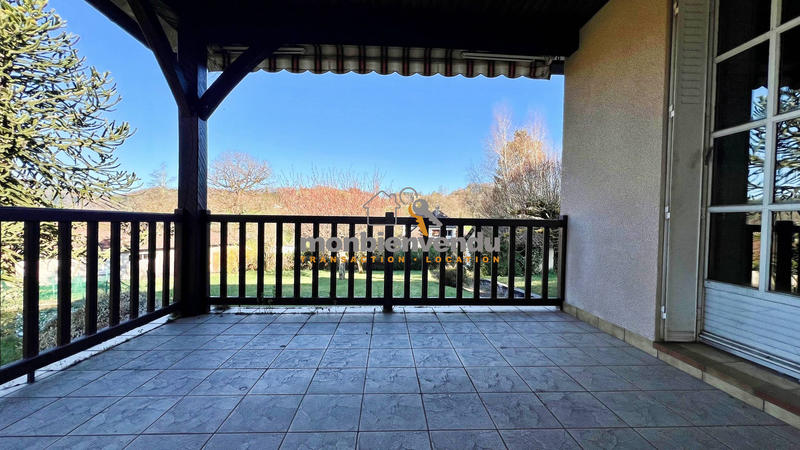 Maison - 150 m² - 6 pièces