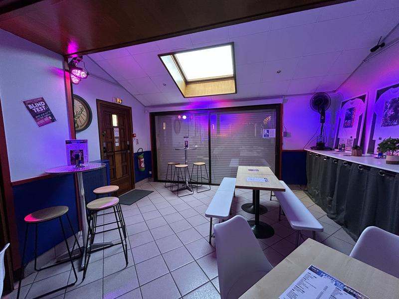 Fonds de commerce - 90 m²