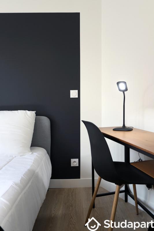Chambre - 12 m² - 1 pièce