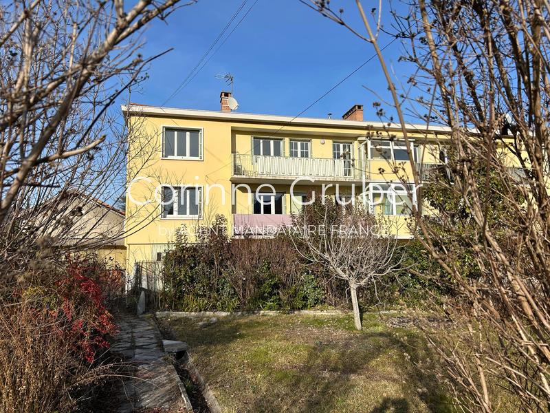 Appartement - 93 m² - 4 pièces