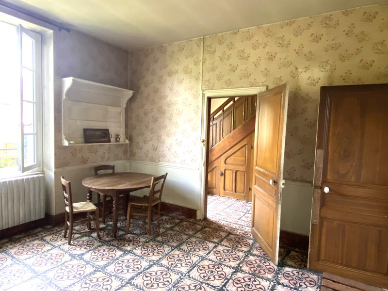 Maison - 122 m² - 7 pièces