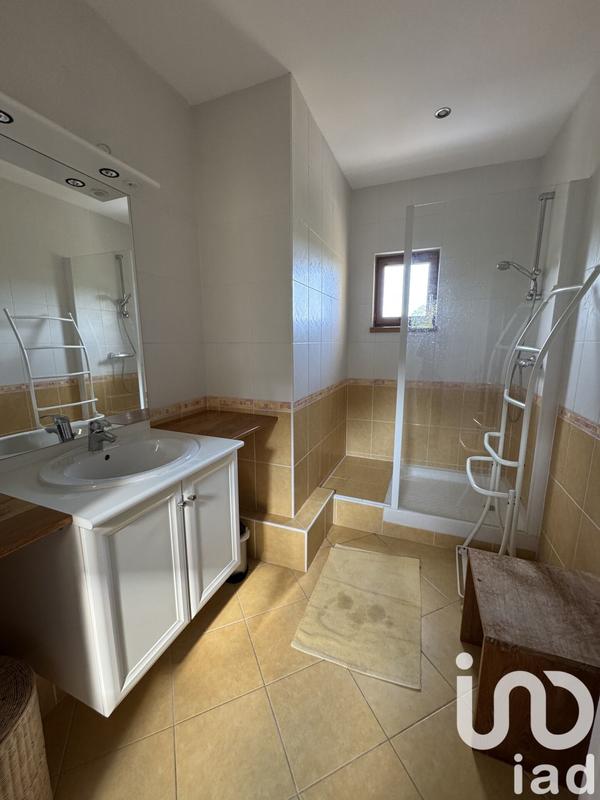 Maison - 195 m² - 8 pièces