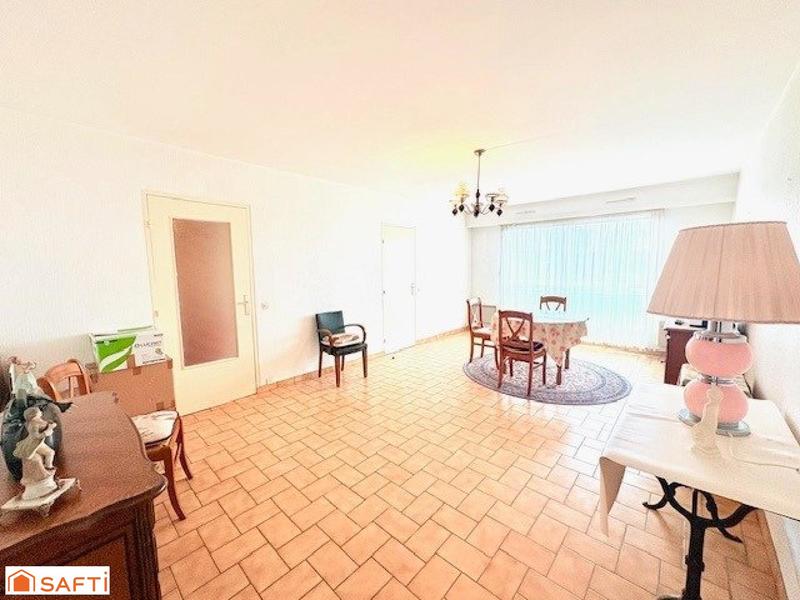 Appartement - 77 m² - 5 pièces