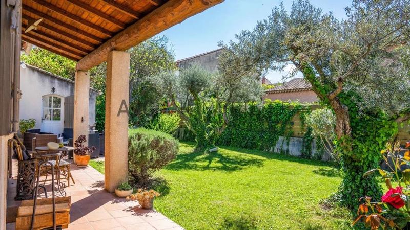 Maison - 165 m² - 5 pièces