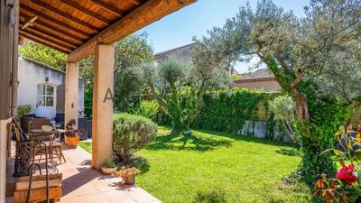 Maison - 165 m² - 5 pièces