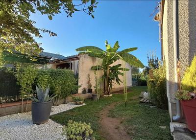 Maison - 93 m² - 4 pièces