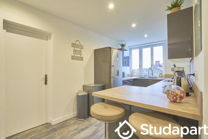 Chambre - 10 m² - 1 pièce