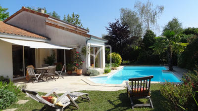 Maison - 175 m² - 6 pièces