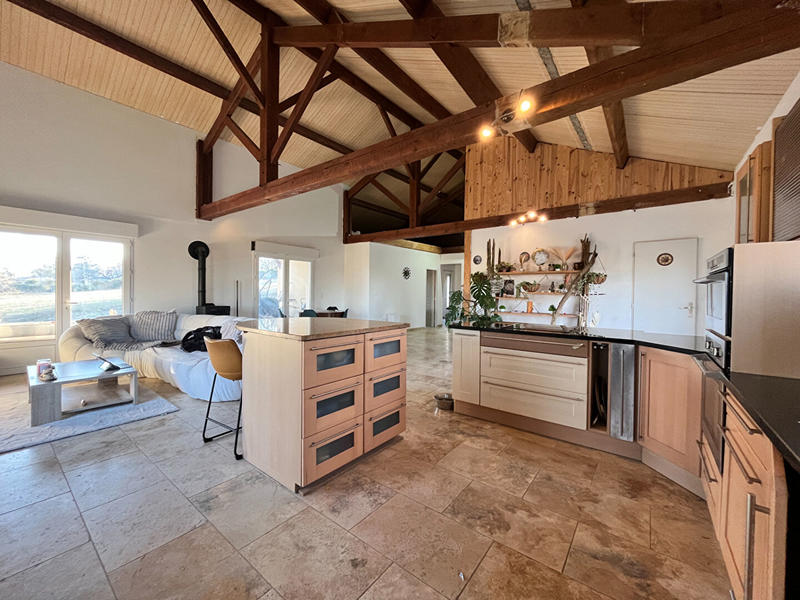 Maison - 147 m² - 5 pièces