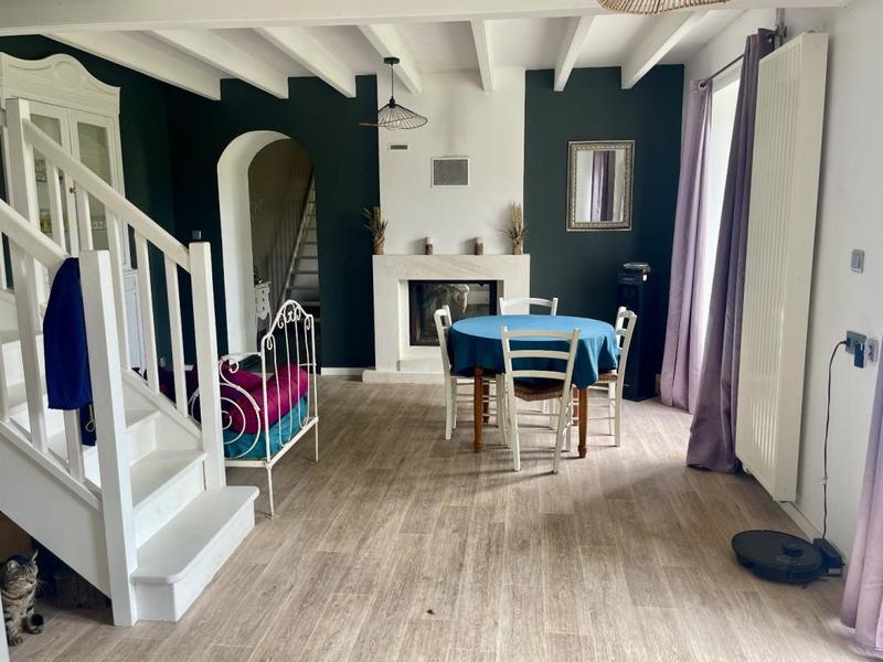 Maison - 171 m² - 8 pièces