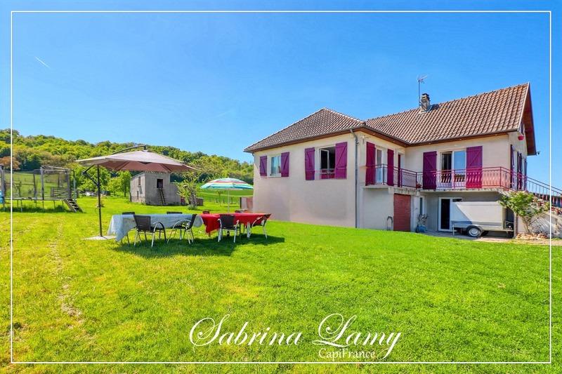 Maison - 145 m² - 7 pièces