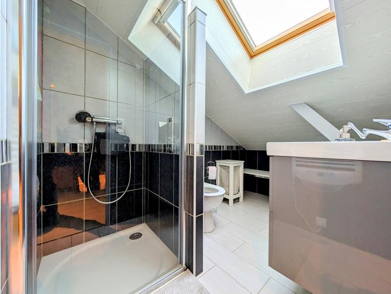 Maison - 146 m² - 6 pièces