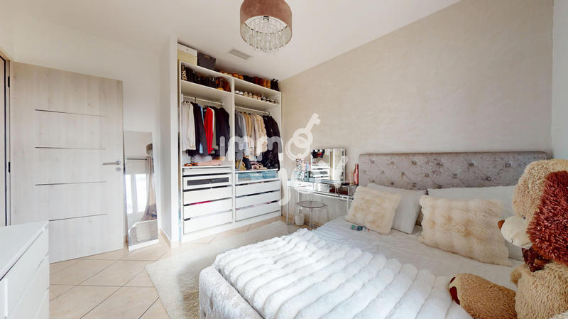 Maison - 178 m² - 7 pièces