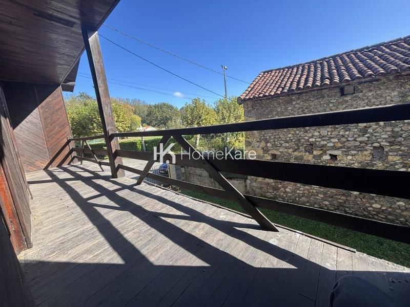 Maison en pierre - 80 m² - 4 pièces