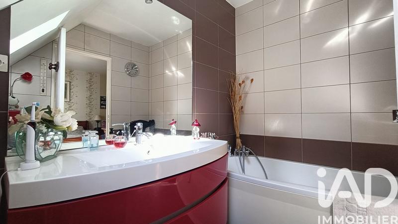 Maison - 114 m² - 6 pièces