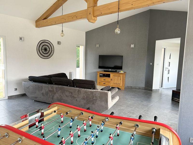 Maison traditionnelle - 194 m² - 7 pièces