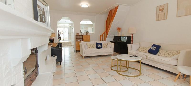 Maison - 149 m² - 6 pièces