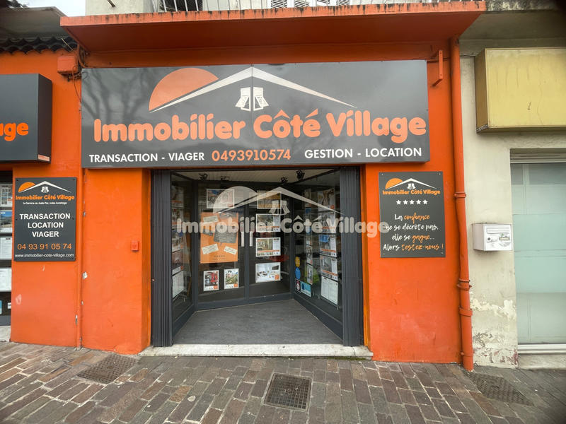 Local commercial - 18 m²